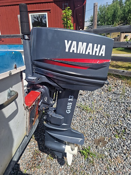 Örnvik 480 med yamaha 20hk från 1998 inkl trailer 4 of 5