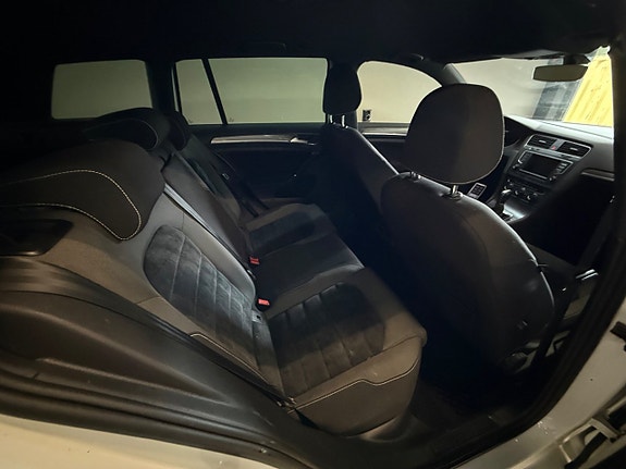 Volkswagen Golf Alltrack 7 of 7
