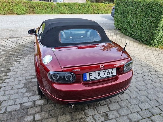 Mazda MX-5 3 of 5