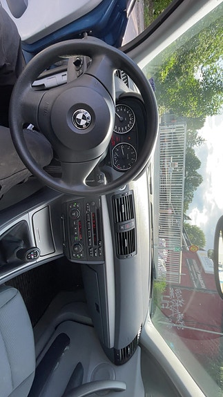 BMW 116i 6 of 8
