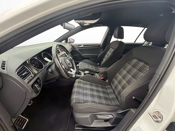 Volkswagen Golf I 13 of 27