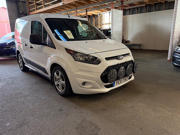 Ford Transit Connect 6 of 13