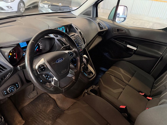 Ford Transit Connect 12 of 13
