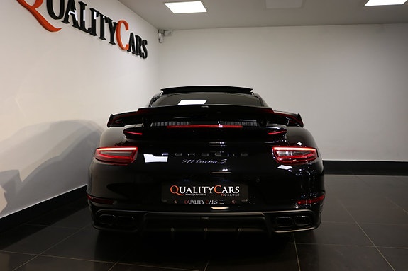 Porsche 911 Turbo S 6 of 25