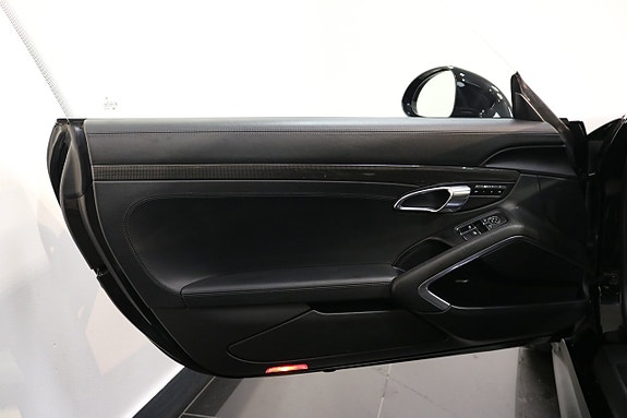Porsche 911 Turbo S 7 of 25