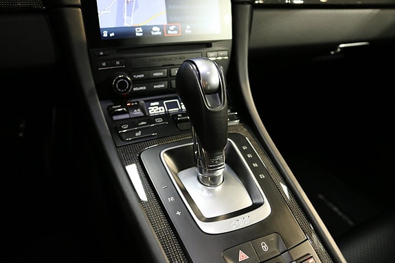 Porsche 911 Turbo S 16 of 25