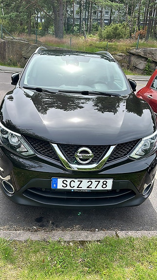Nissan Qashqai 2 of 5