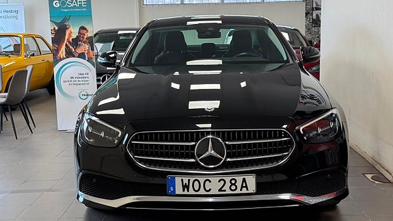 Mercedes-Benz E220 d 3 of 5