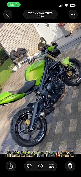 Triumph Street triple 3 of 7