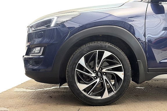 Hyundai Tucson 11 of 30