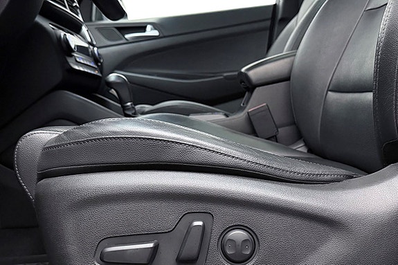 Hyundai Tucson 17 of 30