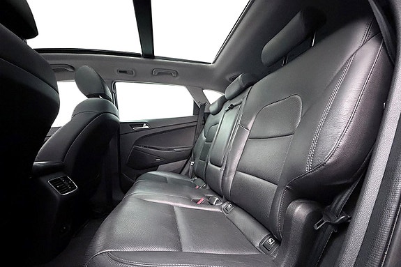 Hyundai Tucson 18 of 30