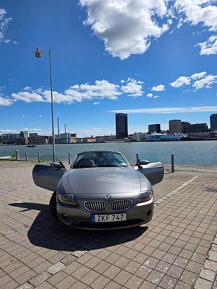 BMW Z4 4 of 5