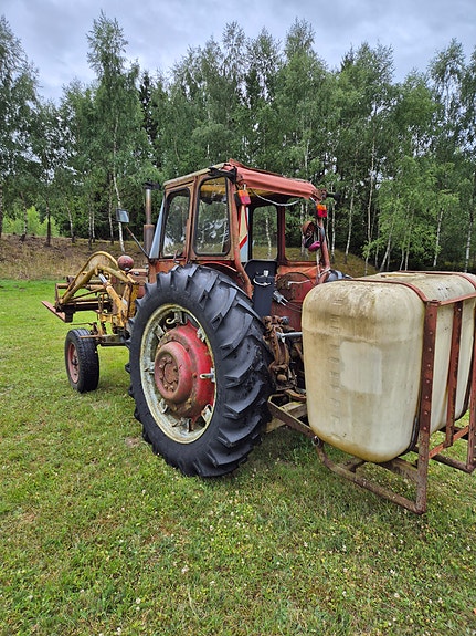 Massey Ferguson MF65 3 of 5