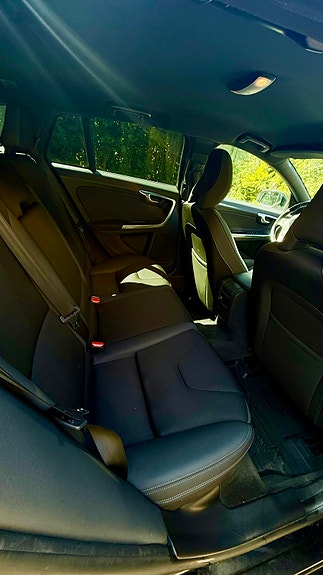 Volvo V60 5 of 5