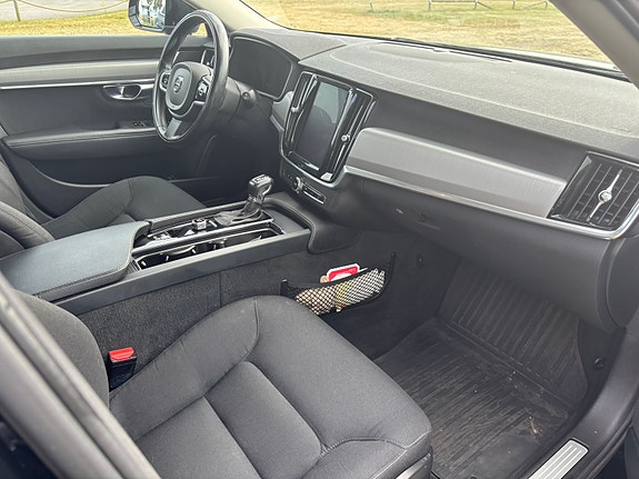 Volvo V90 8 of 10