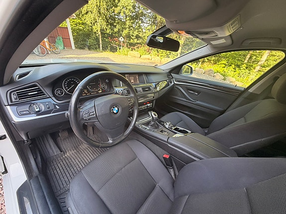 BMW 520d 4 of 9