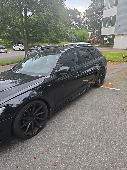 Audi A6 3 of 4