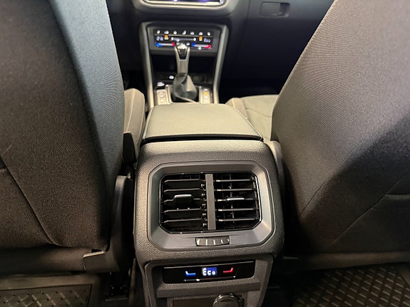 Volkswagen Tiguan 13 of 21