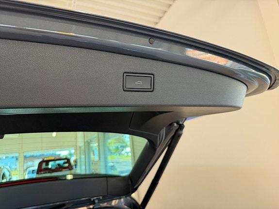 Volkswagen Tiguan 9 of 21