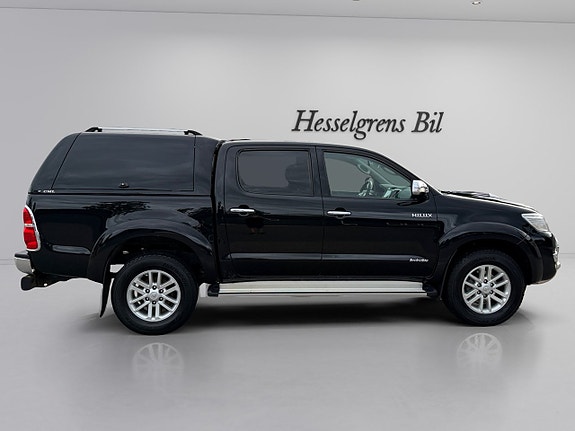 Toyota HiLux 5 of 5