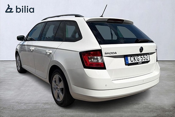 Skoda Fabia 3 of 5