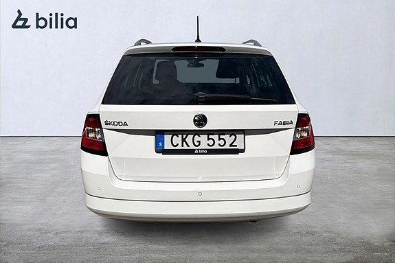 Skoda Fabia 4 of 5