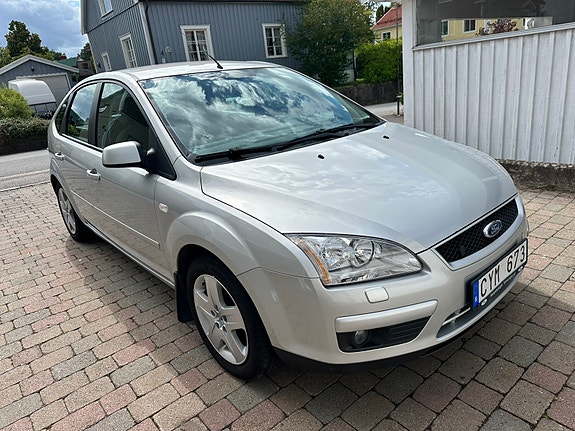 Ford Focus 3 of 5
