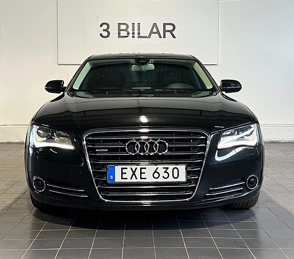 Audi A8 4 of 5