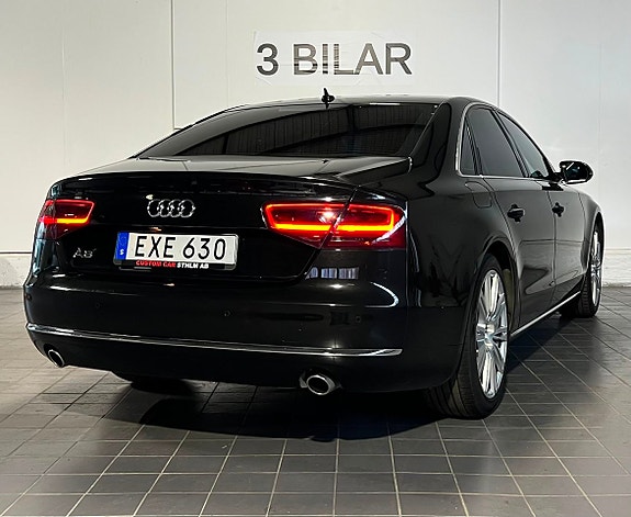 Audi A8 20 of 20