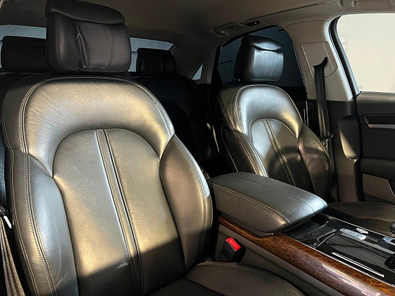Audi A8 11 of 20