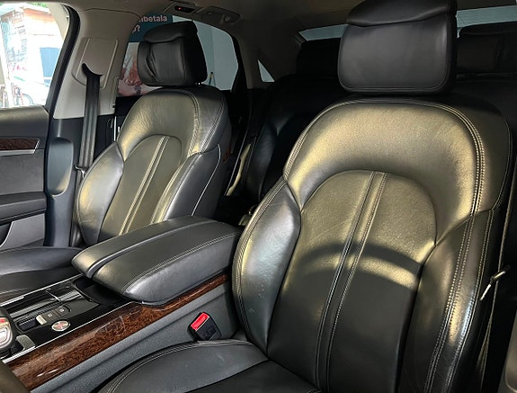 Audi A8 10 of 20