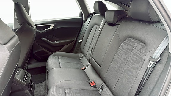Audi A5 12 of 20