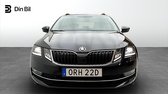 Skoda Octavia 4 of 15