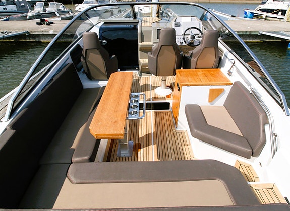 Finnmaster T8 med Yamaha 300hk från 2017 3 of 9