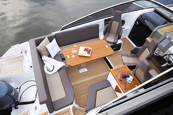 Finnmaster T8 med Yamaha 300hk från 2017 4 of 9