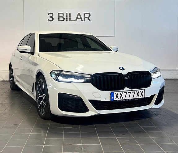 BMW 520d 2 of 17