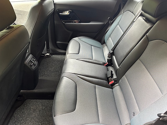 Kia e-Niro 11 of 11