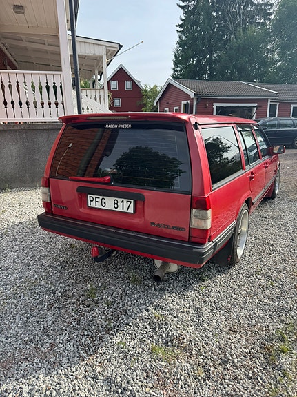 Volvo 940 2 of 4