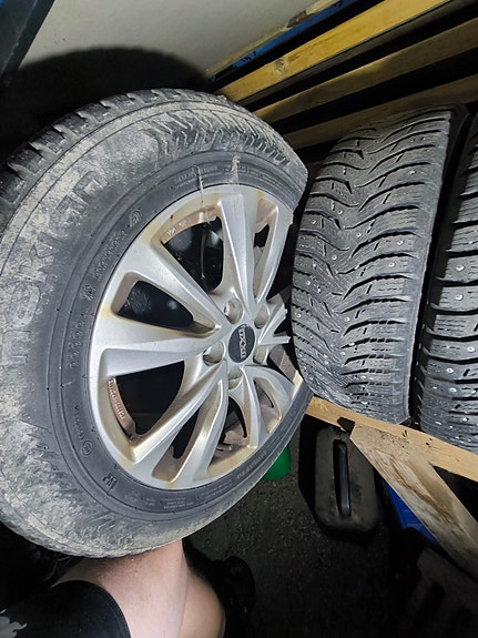 Volvo V70 25 of 28
