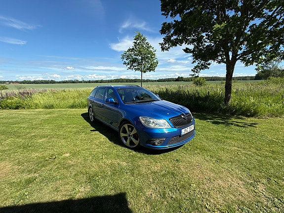 Skoda Octavia 3 of 5