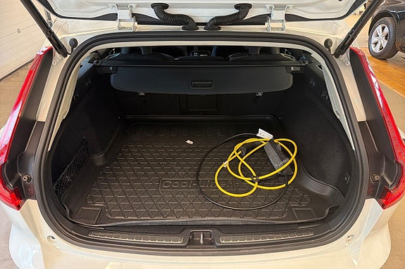 Volvo V60 23 of 27