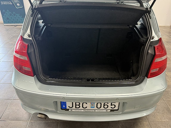 BMW 118d 12 of 16
