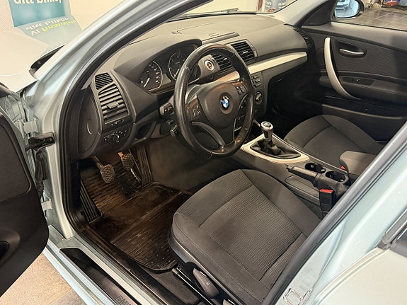 BMW 118d 13 of 16