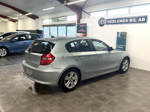 BMW 118d 11 of 16