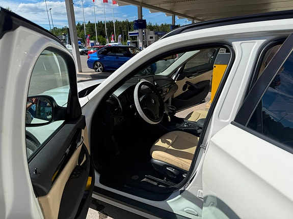 BMW X1 5 of 5