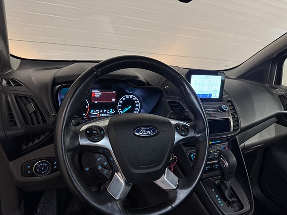 Ford Transit Connect 14 of 22