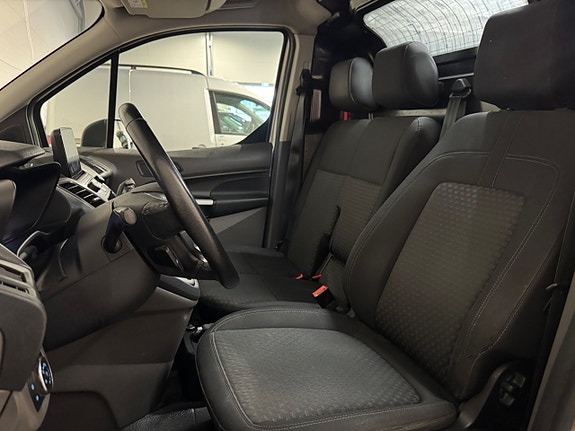 Ford Transit Connect 21 of 22