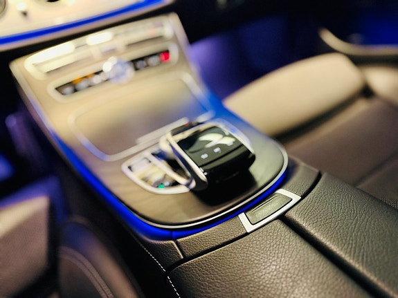 Mercedes-Benz E200 d 11 of 20