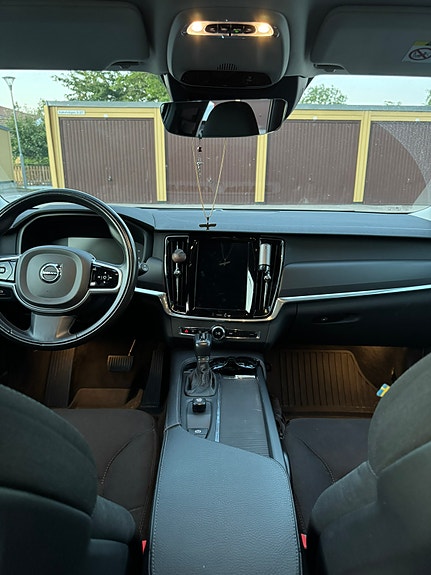Volvo V90 4 of 4